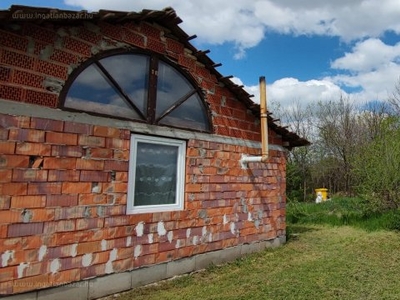 Pilis, ingatlan, ház, 40 m2, 6.000.000 Ft