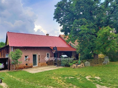 Csongrád, ingatlan, ház, 111 m2, 25.000.000 Ft