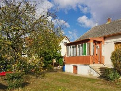 Eladó Ház, Veszprém megye Tapolca 8300 Tapolca, kertváros