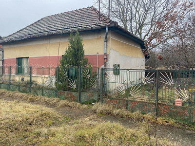 Eladó családi ház - Baks, Kossuth Lajos utca 4.