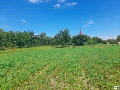 Eladó lakóövezeti telek - Kistokaj, Hunyadi János utca