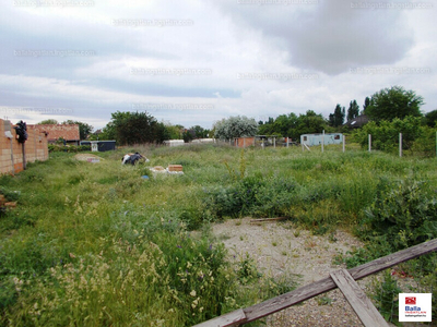 Eladó lakóövezeti telek - Szigetszentmiklós, Lakihegy