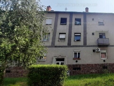 Eladó tégla lakás - Komló, Arany János utca
