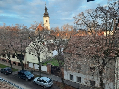 Eladó tégla lakás - Szeged, Oltványi utca