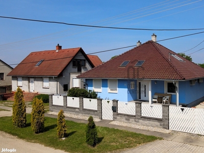 Szép állapotú, 140 m2-es ház Fertődön - Fertőd, Győr-Moson-Sopron - Ház