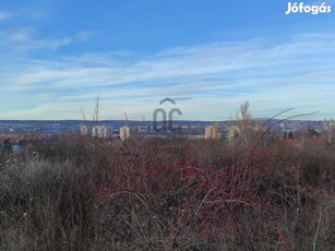 Eger, Almagyar-Merengő részén, panorámás építési telek eladó