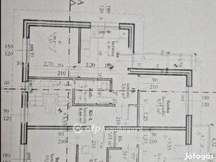 Eladó 197 nm-es ház Debrecen