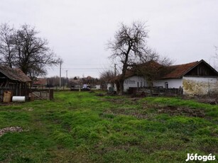 Eladó telek Abádszalók