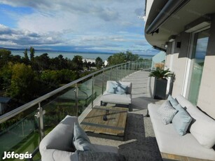 Siófok Aranyparton, PANORÁMÁS, luxus Penthouse lakás eladó