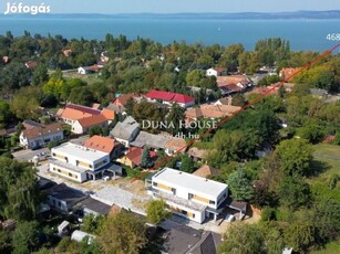 Eladó ház, Balatonszárszó