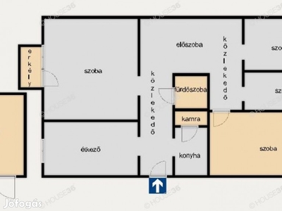 Kecskeméten 98 m2-es, 4 szobás, felújítandó lakás eladó!