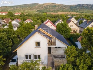 Eladó családi ház Gyöngyös, Felsőváros legszebb részén