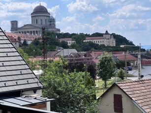 Eladó téglalakásEsztergom