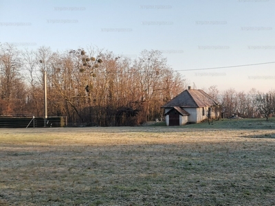 Eladó hétvégi házas nyaraló - Kehidakustány, Kehida