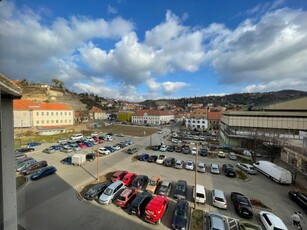 Eladó téglalakás Esztergom, Aradi vértanúk tere, 4. emelet