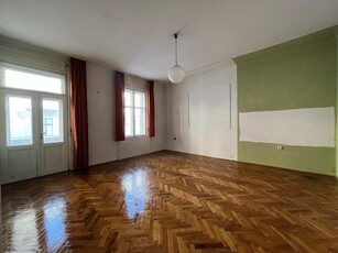 Eladó téglalakásBudapest, II. kerület, Rézmál, 1. emelet