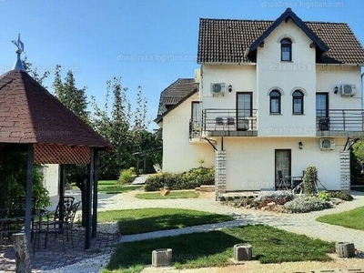 Eladó családi ház - Balatonfüred, Balatonarács