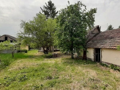 Eladó családi ház - Sarkad, Szalontai út