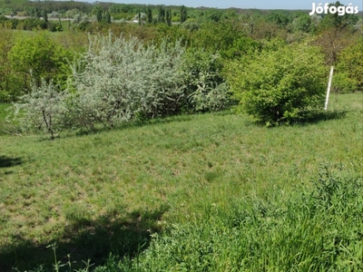 Örök Panorámás telek eladó Baracskán! (Zártkert ).