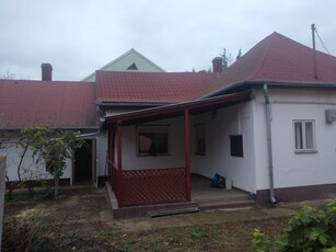 Eladó családi ház Hajdúszovát, József Attila utca