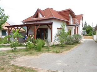 Eladó családi ház Pécs, Sirály utca