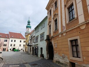 Eladó téglalakás Sopron, 1. emelet