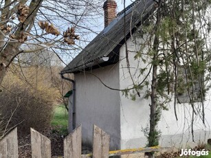 Kozármislenyi telek kis házzal eladó