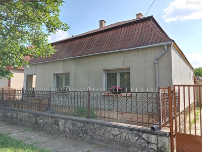 Baj, 3 szobás családi ház eladó - Baj, Komárom-Esztergom - Ház