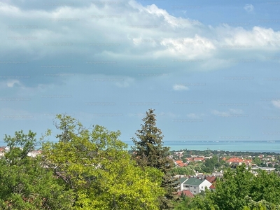 Eladó külterületi telek - Balatonfüred, Felsőváros