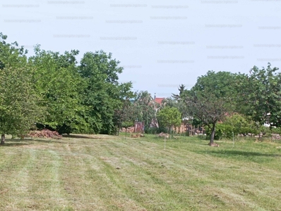 Eladó lakóövezeti telek - Balatonkeresztúr, Gróf Festetics Kristóf utca