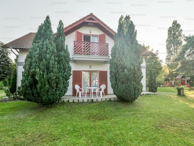 Eladó szálloda, hotel, panzió - Zamárdi, Lázár Vilmos utca