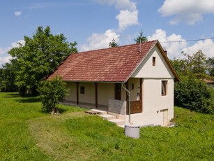 Eladó családi ház Borsosberény