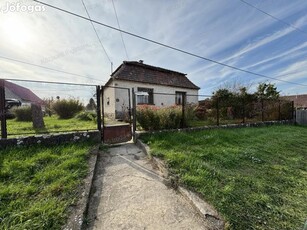 Kömlődön családi ház eladó remek árban