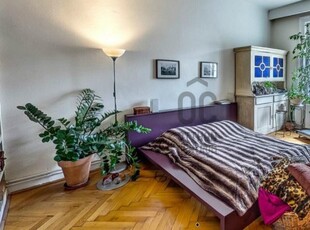 Eladó téglalakásBudapest, VI. kerület, 4. emelet