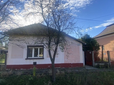 Eladó családi ház Püspökladány, Petri Pál utca