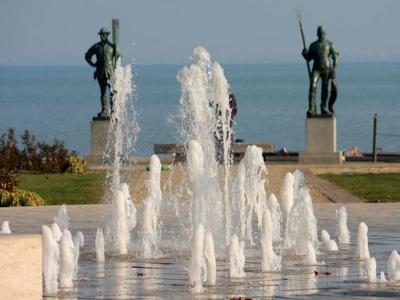 Eladó téglalakás Balatonfüred, félemelet