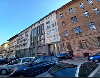 Eladó téglalakás Budapest, VII. kerület, Péterfy Sándor utca közelében, 4. emelet