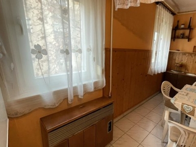 Eladó téglalakás Marcali, Azonnal költözhető lakás teljes bútorzattal