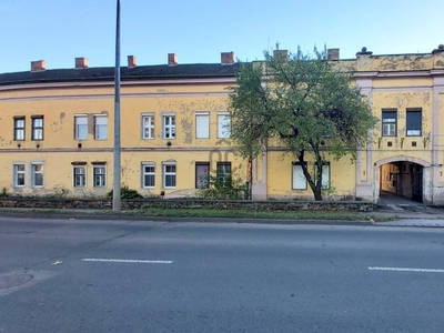 Eladó téglalakás Pécs, Belváros