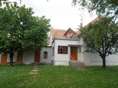 Balatontól 5 km-re Nemesgulácson családi ház eladó - Kisapáti, Nemesgulács, Veszprém - Ház