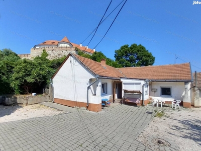 Eladó családi ház a Siklóson - Kisharsány, Nagytótfalu, Siklós, Baranya - Ház
