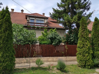 Eladó felújított ház - Szeged