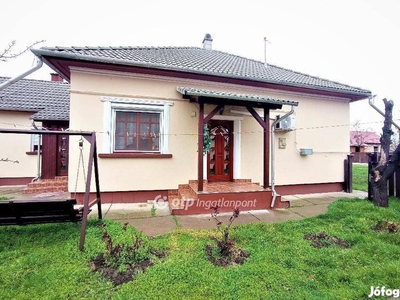 Karcagi 87 nm-es ház eladó #4331108 - Karcag, Jász-Nagykun-Szolnok - Ház