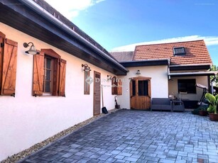 Dunabogdány, ingatlan, ház, 90 m2, 69.000.000 Ft