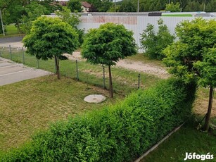 Győr Ménfőcsanak újszerű bútorozott lakás eladó