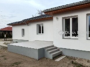 újépítésű, Katonatelep, Kecskemét, ingatlan, ház, 149 m2, 94.900.000 Ft