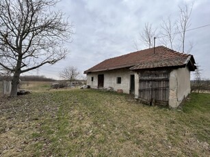 Eladó telek Nyáregyháza, Lakóvezeti