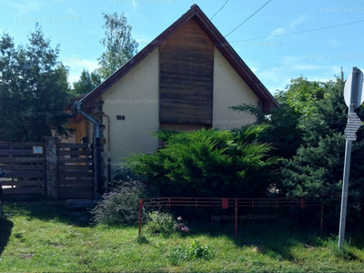 Eladó családi ház - Lőrinci, Árpád utca