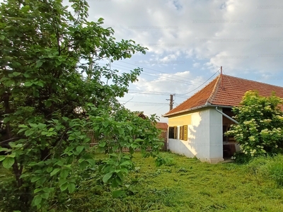 Eladó családi ház - Mezőkövesd, Belváros