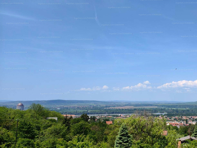 Eladó egyéb telek - Esztergom, Pillangó utca